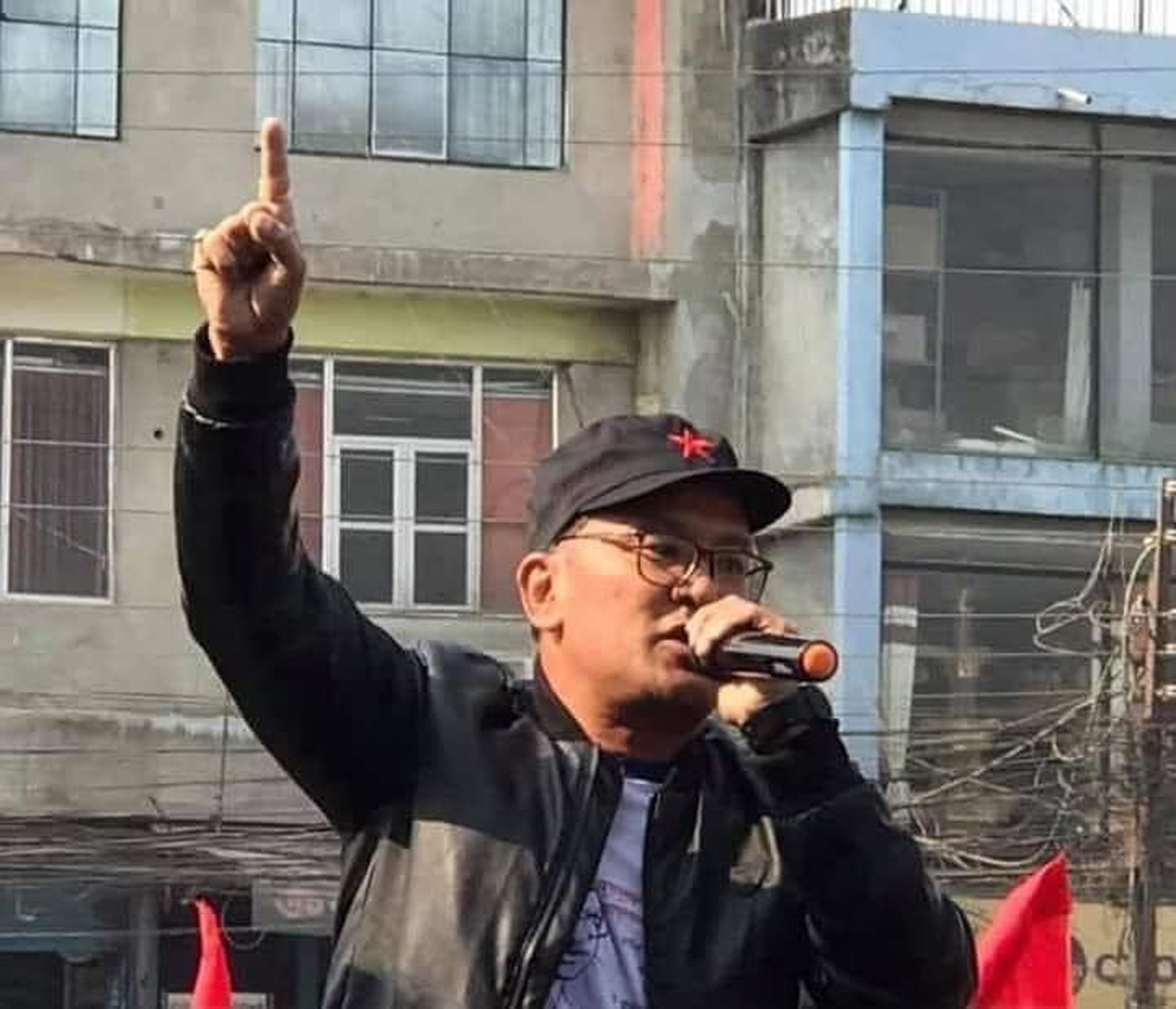 राजु गुरुङ जिल्ला अध्यक्ष भएकाे भन्दै सामाजिक सञ्जालमा बधाईको ओइरो,  प्रचण्ड–माधव समुहका केन्द्रीय नेता भन्छन् टुंगिन बाँकी छ